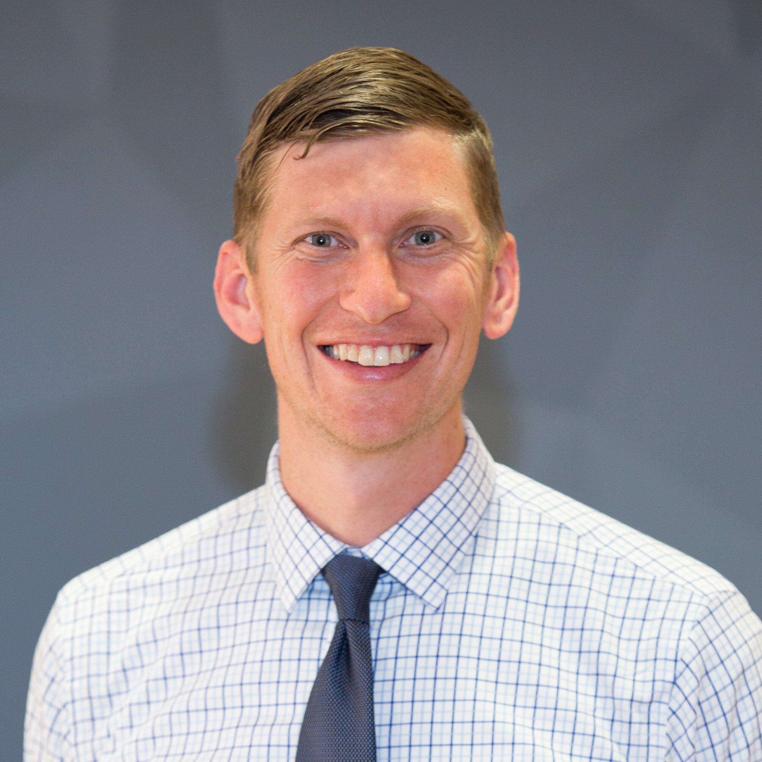 Professional photo of Drew Gossen